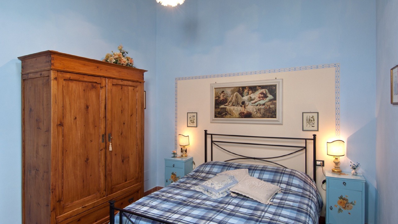 Photo of Bedroom in Poppi