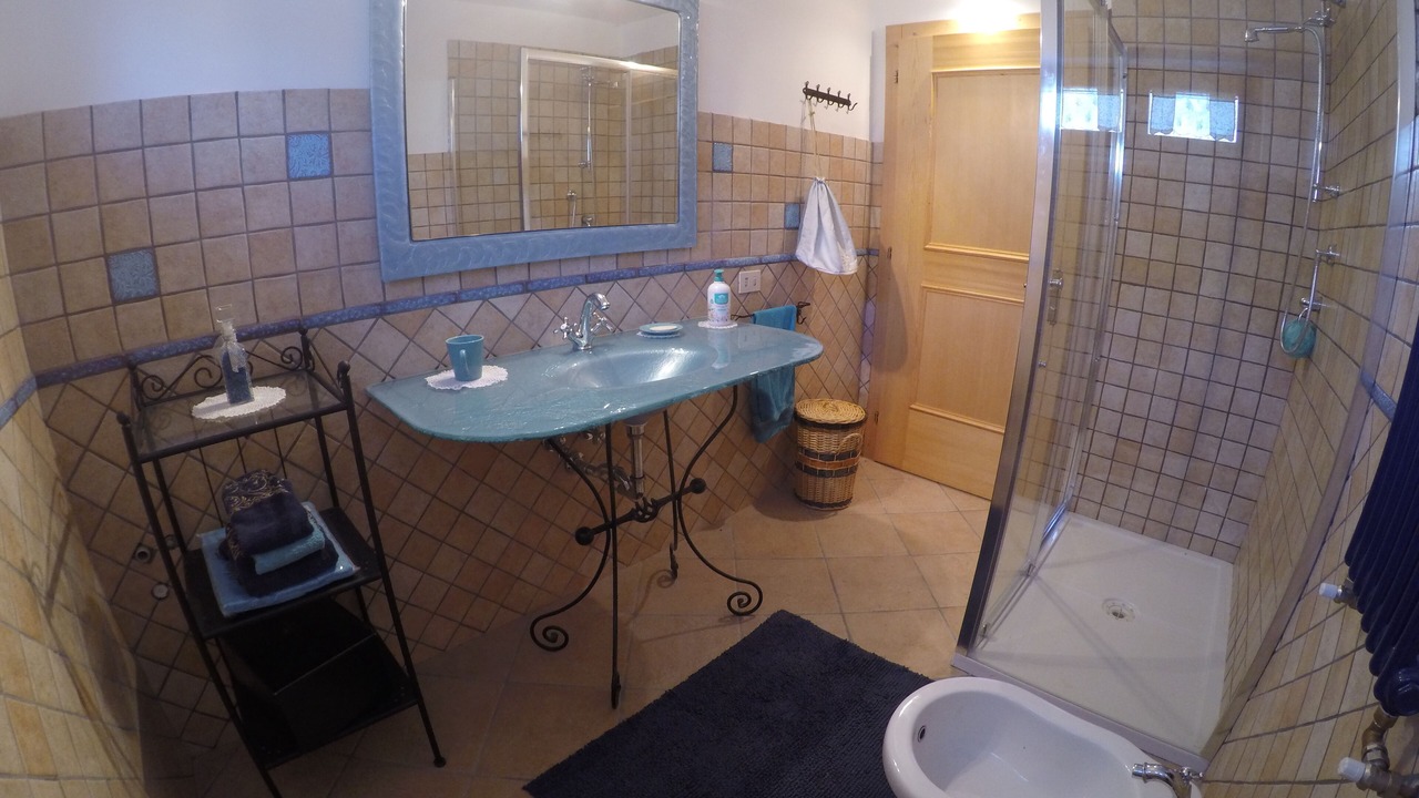 Photo of Bathroom in Monterosso