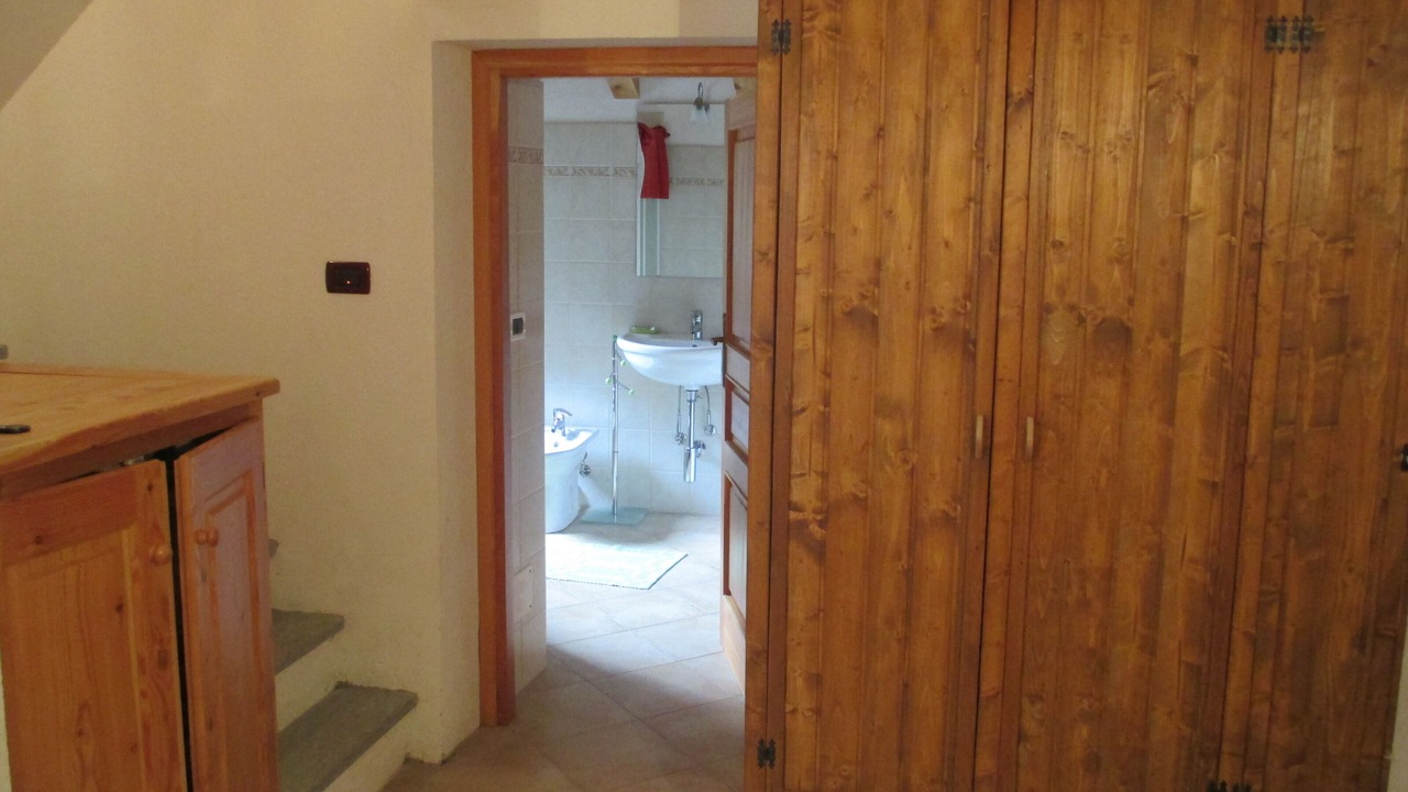 Photo of Bathroom in Borney