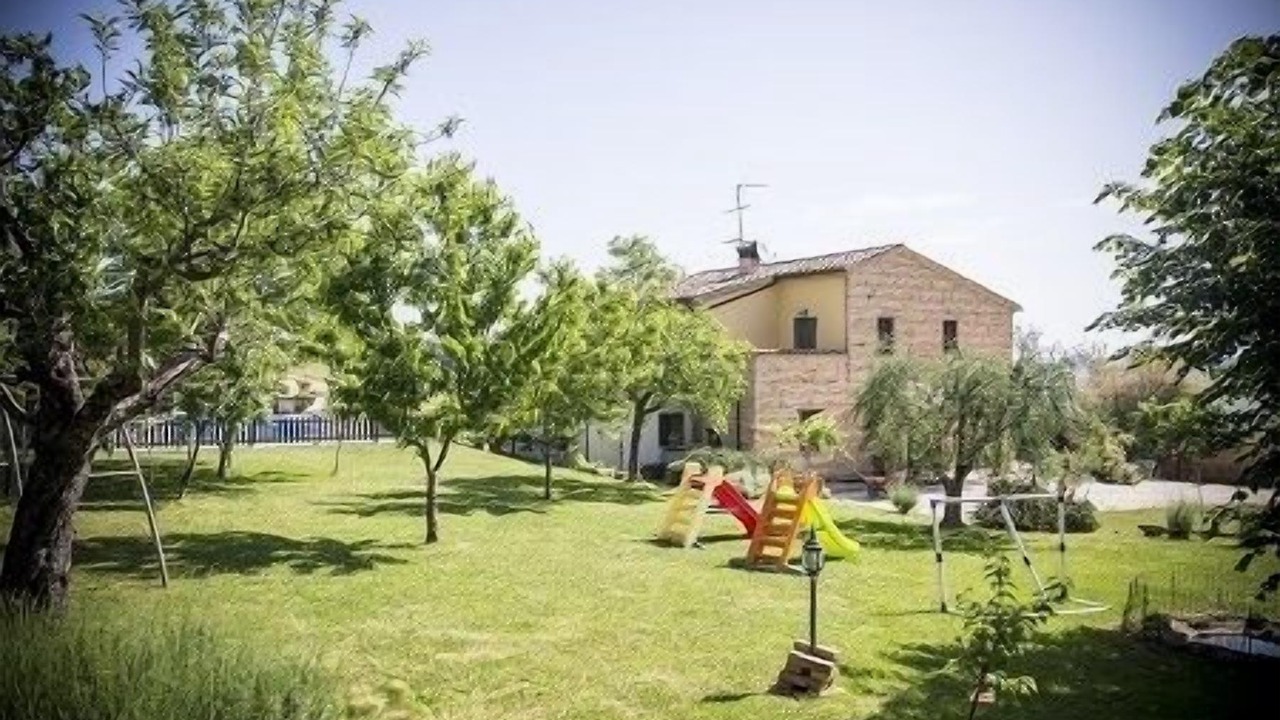 Photo of Others in Colmurano