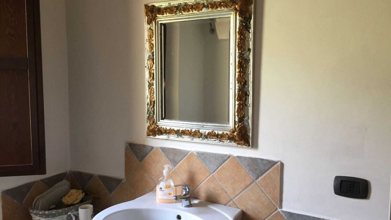 Photo of Bathroom in Colmurano