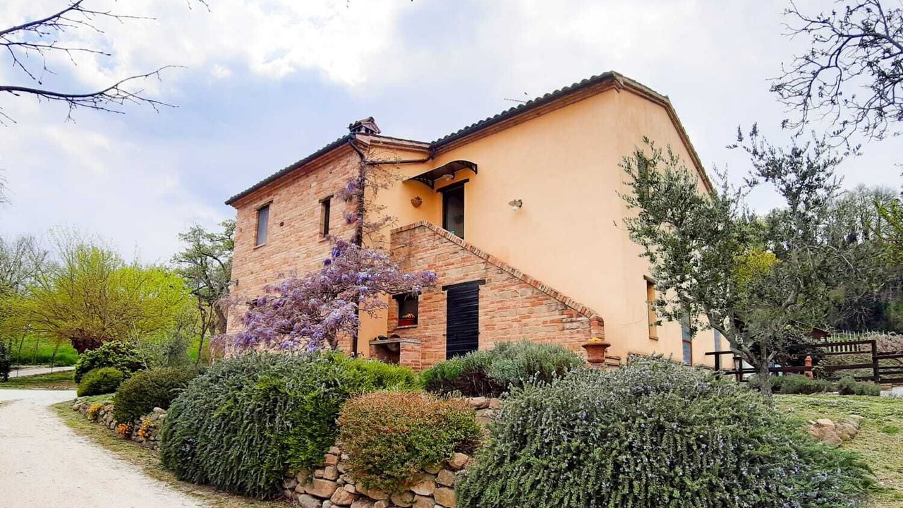 Photo of Others in Colmurano