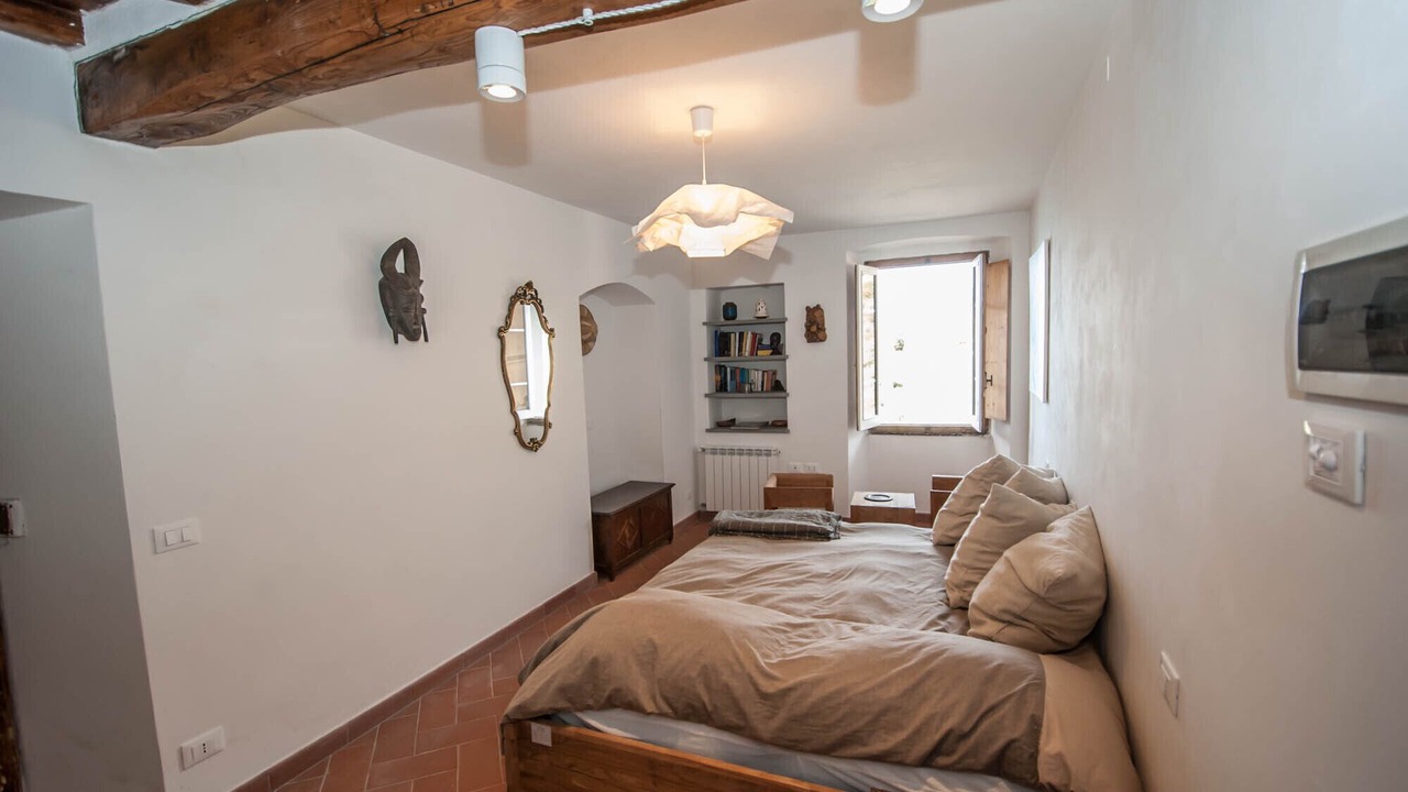 Photo of Bedroom in Manarola