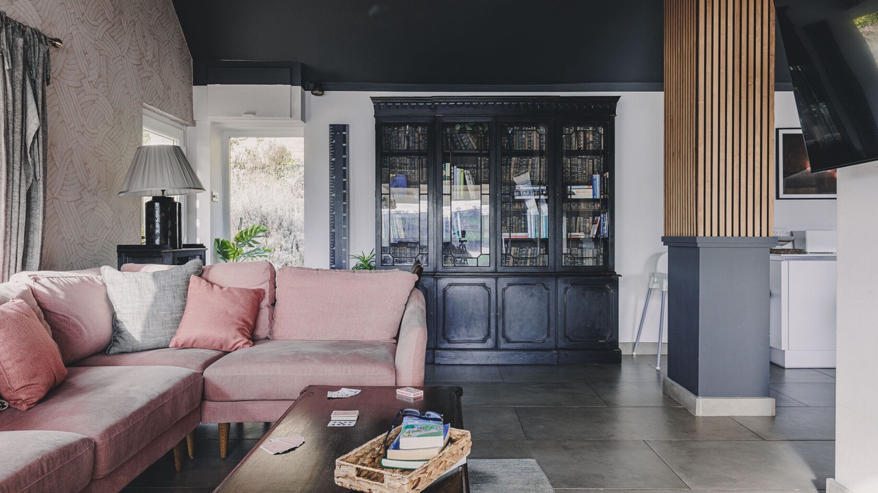 Photo of Livingroom in Teignmouth
