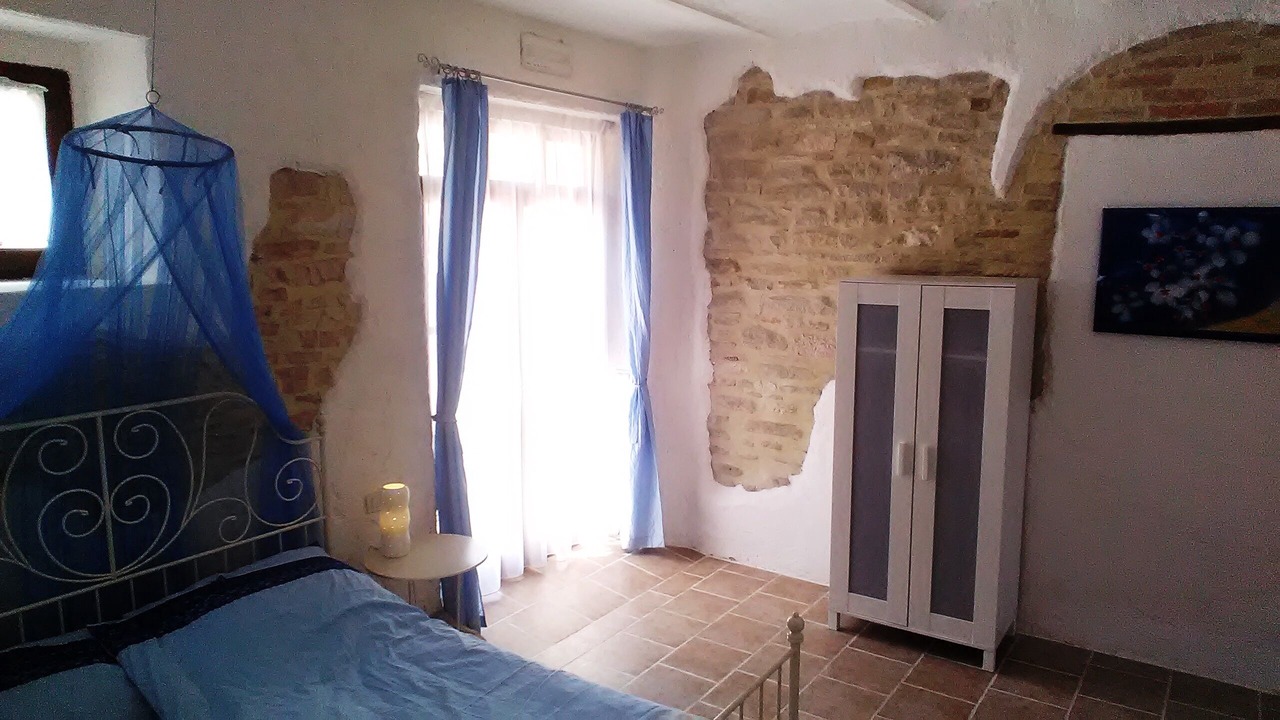 Photo of Bedroom in Monterosso