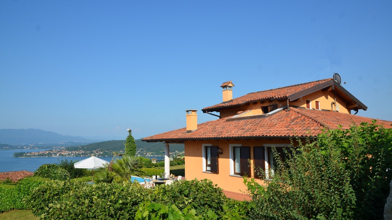 Photo of Outdoor in Arona