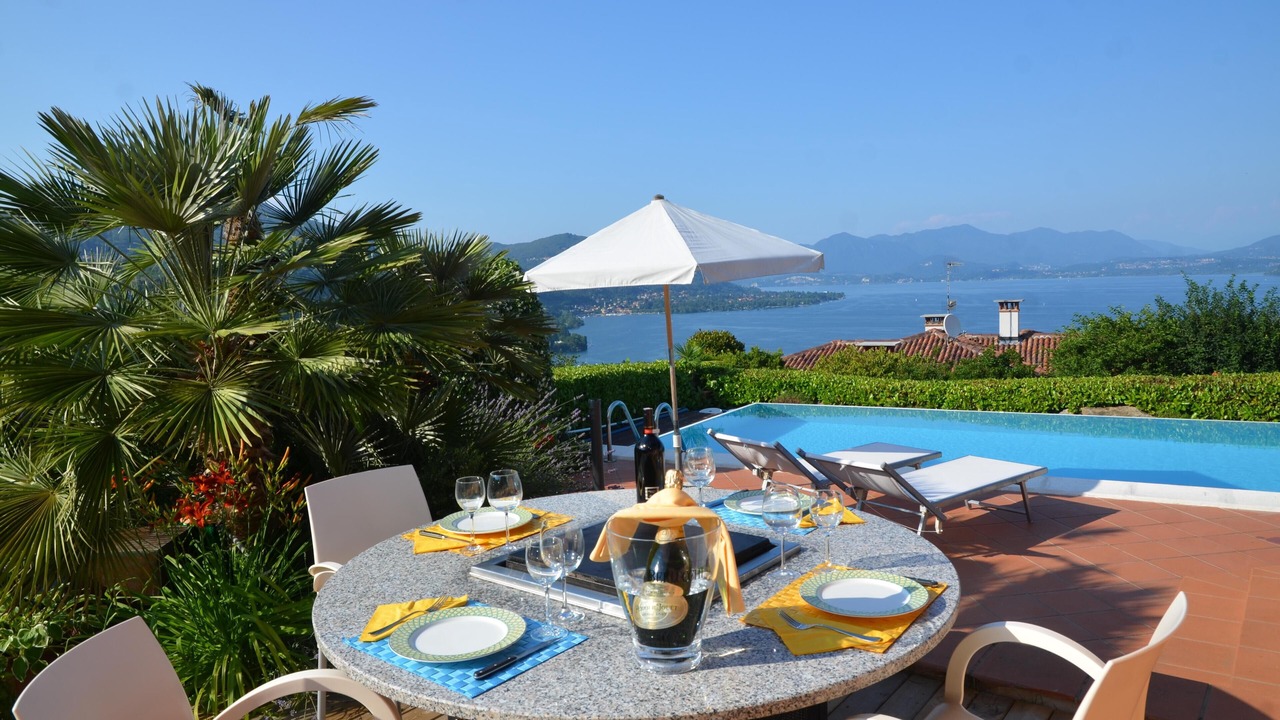 Photo of Outdoor in Arona