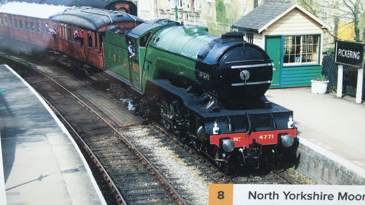Photo of Others in Westow