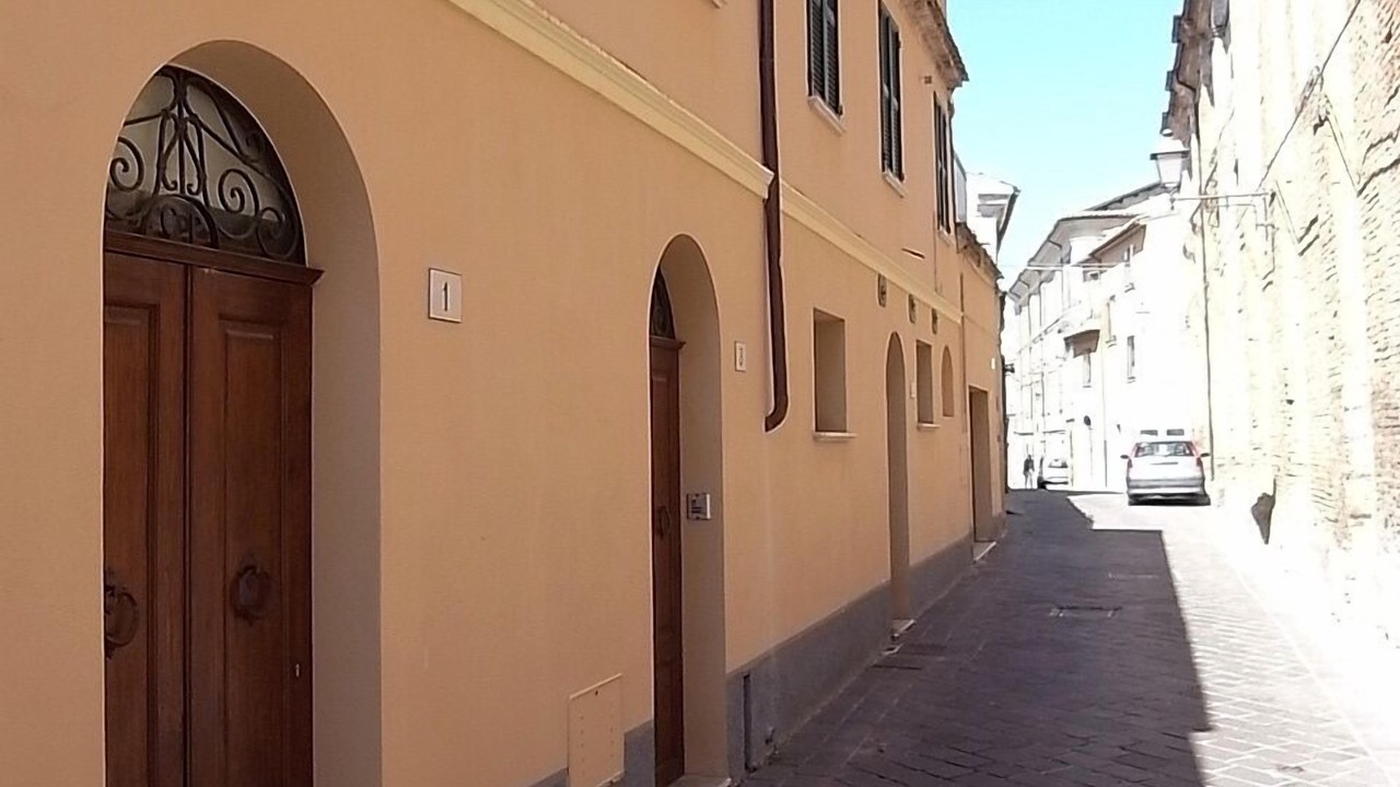 Photo of Others in Atri