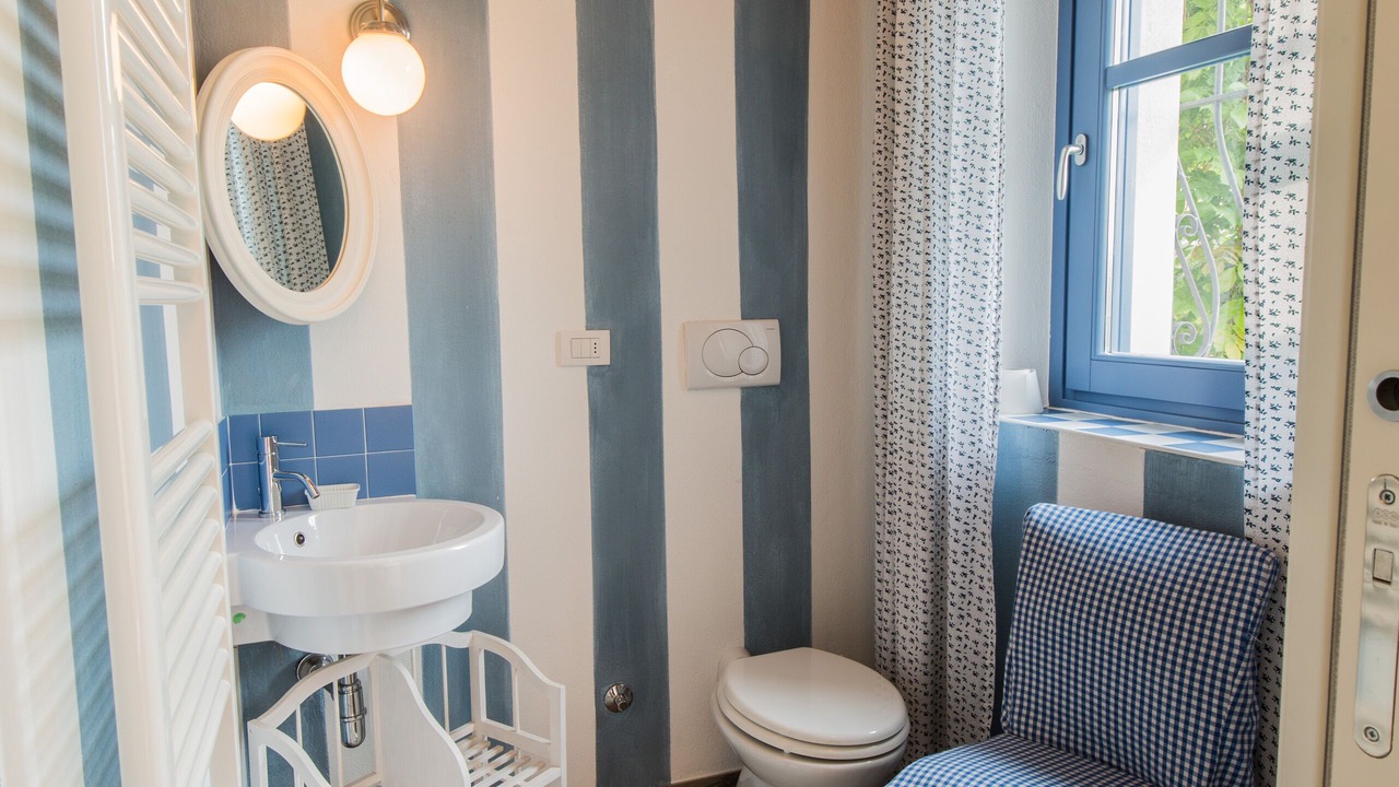Photo of Bathroom in La Morra