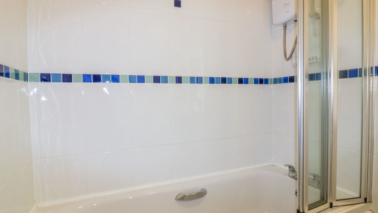 Photo of Bathroom in Harlyn