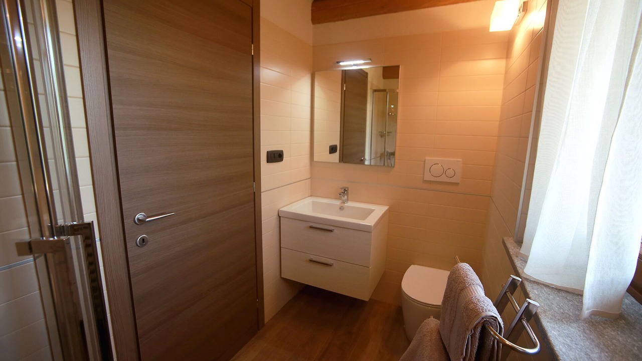 Photo of Bathroom in Roburent