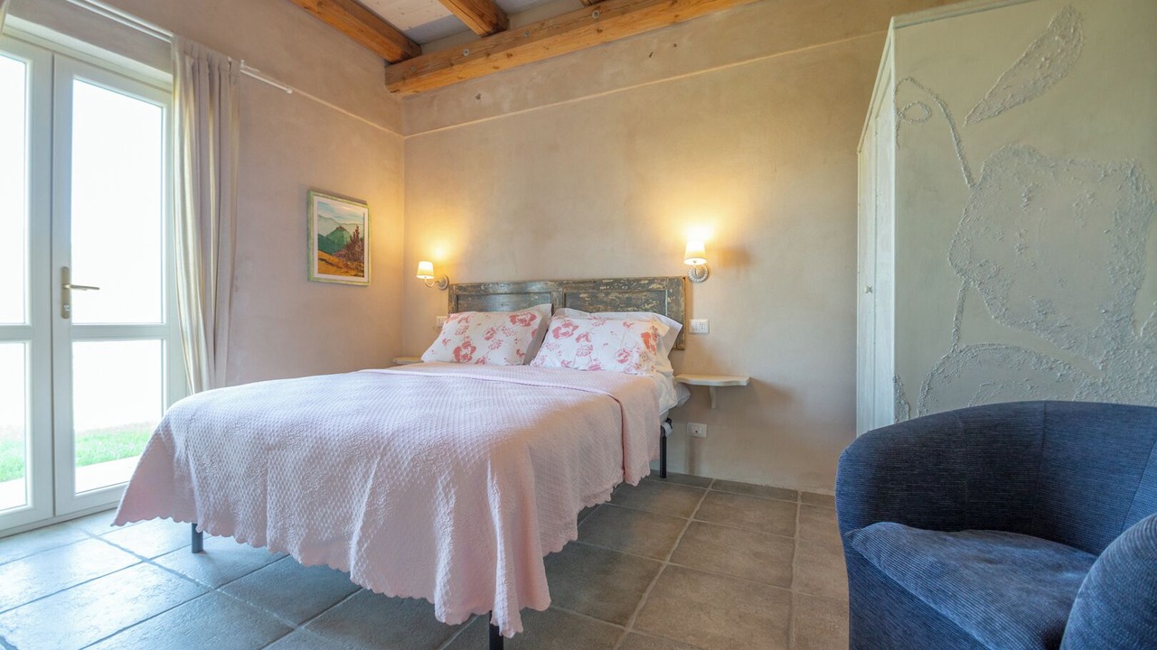 Photo of Bedroom in Castilenti