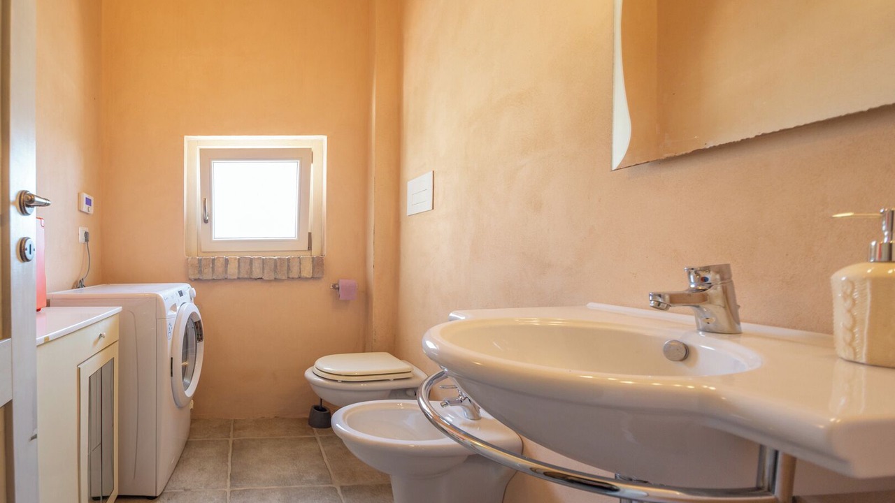 Photo of Bathroom in Castilenti