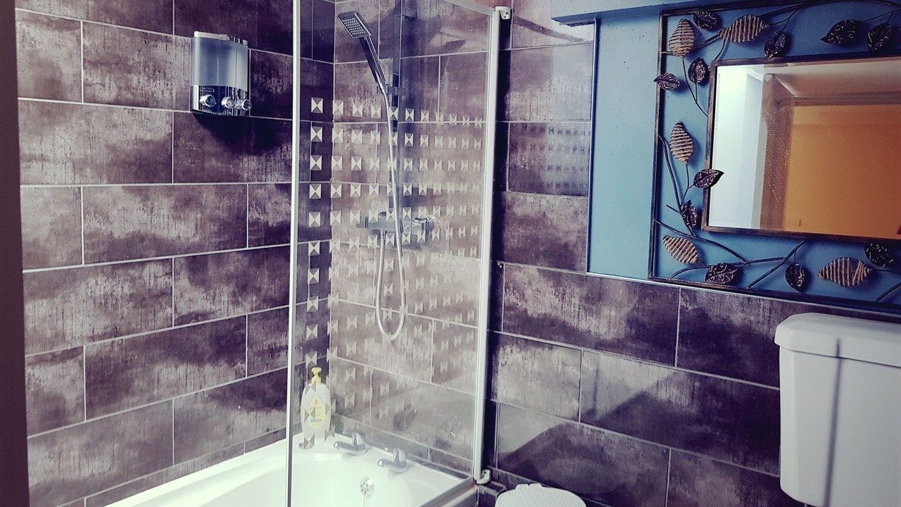 Photo of Bathroom in Edingworth