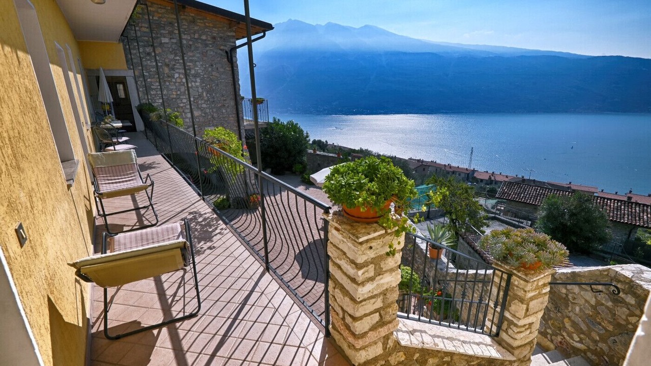 Photo of Patio Balcony in Oldesio