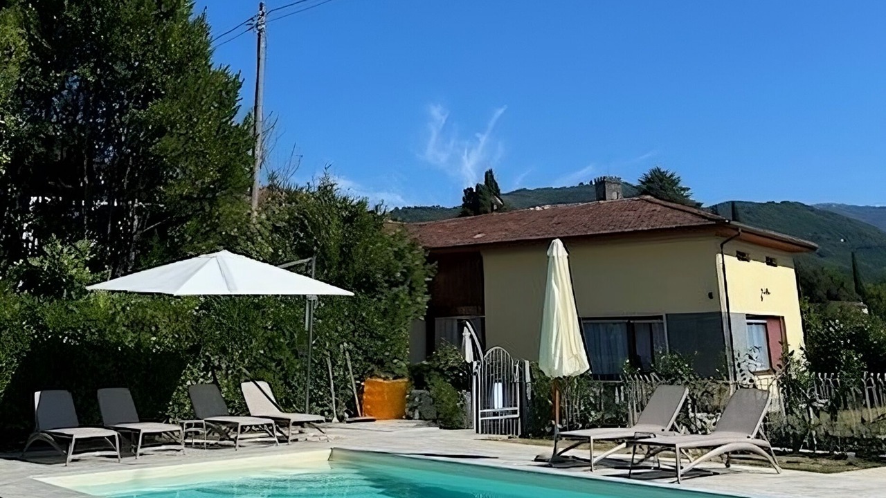 Photo of Outdoor in Mologno