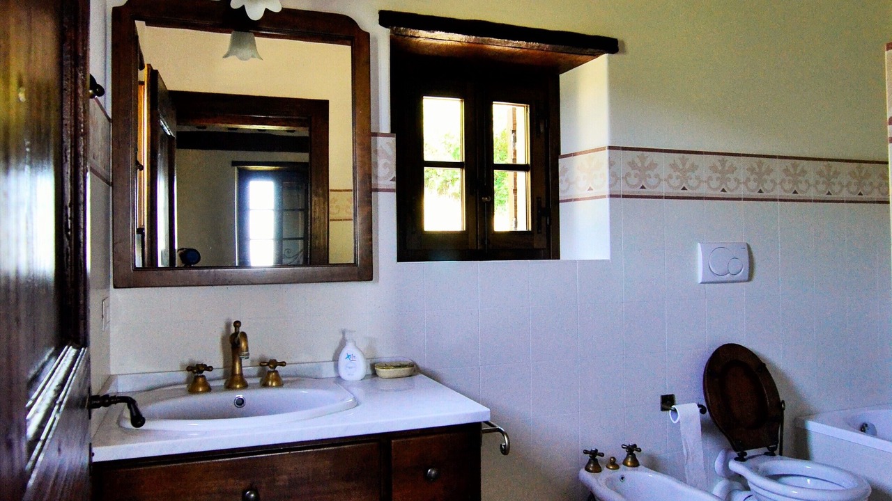 Photo of Bathroom in Cortona
