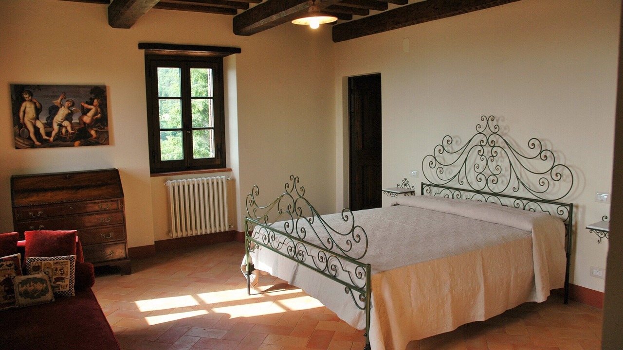 Photo of Bedroom in Cortona