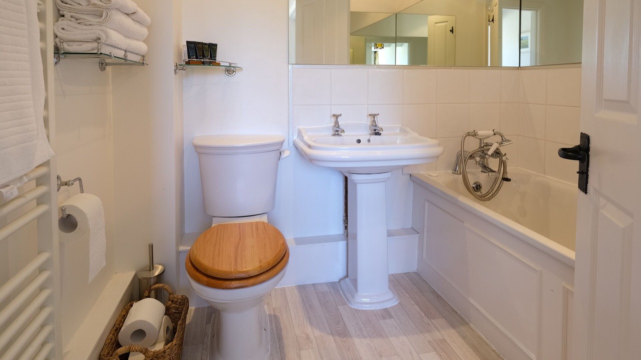 Photo of Bathroom in Sibford Gower