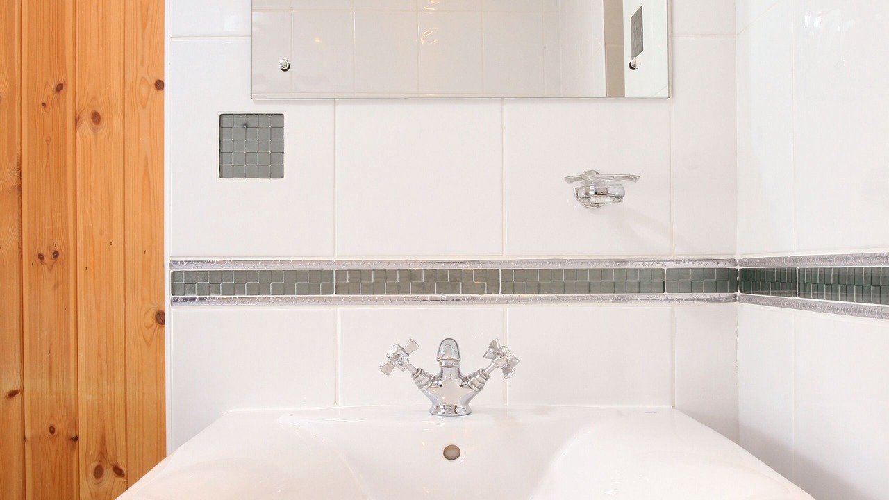 Photo of Bathroom in Chapel Stile