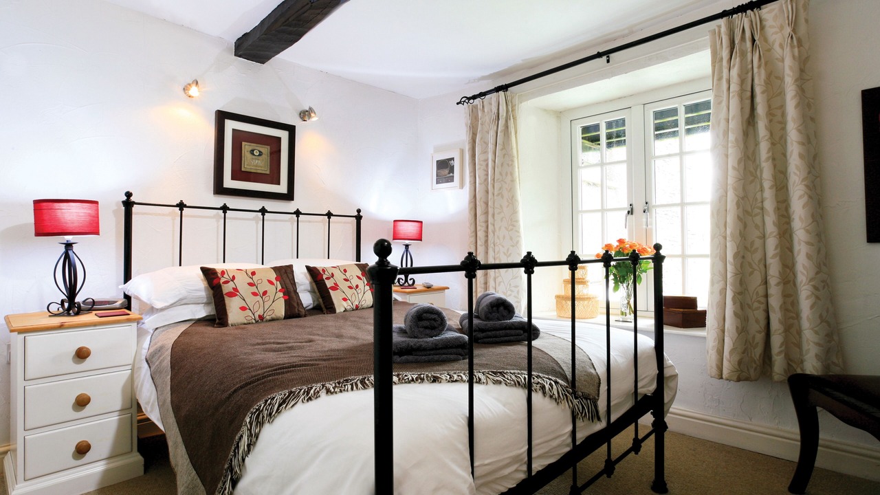 Photo of Bedroom in Chapel Stile