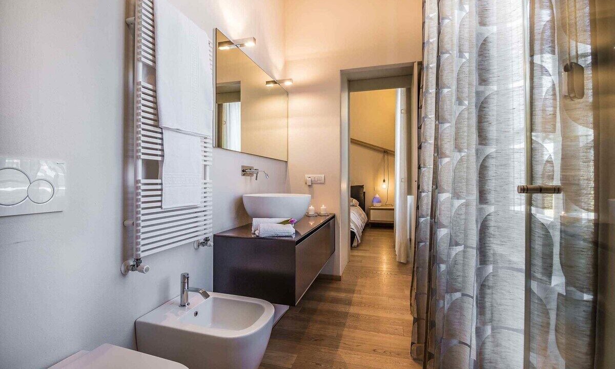 Photo of Bathroom in Lucca Historical Center