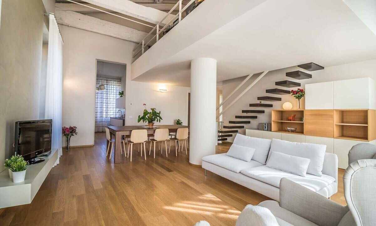 Photo of Livingroom in Lucca Historical Center