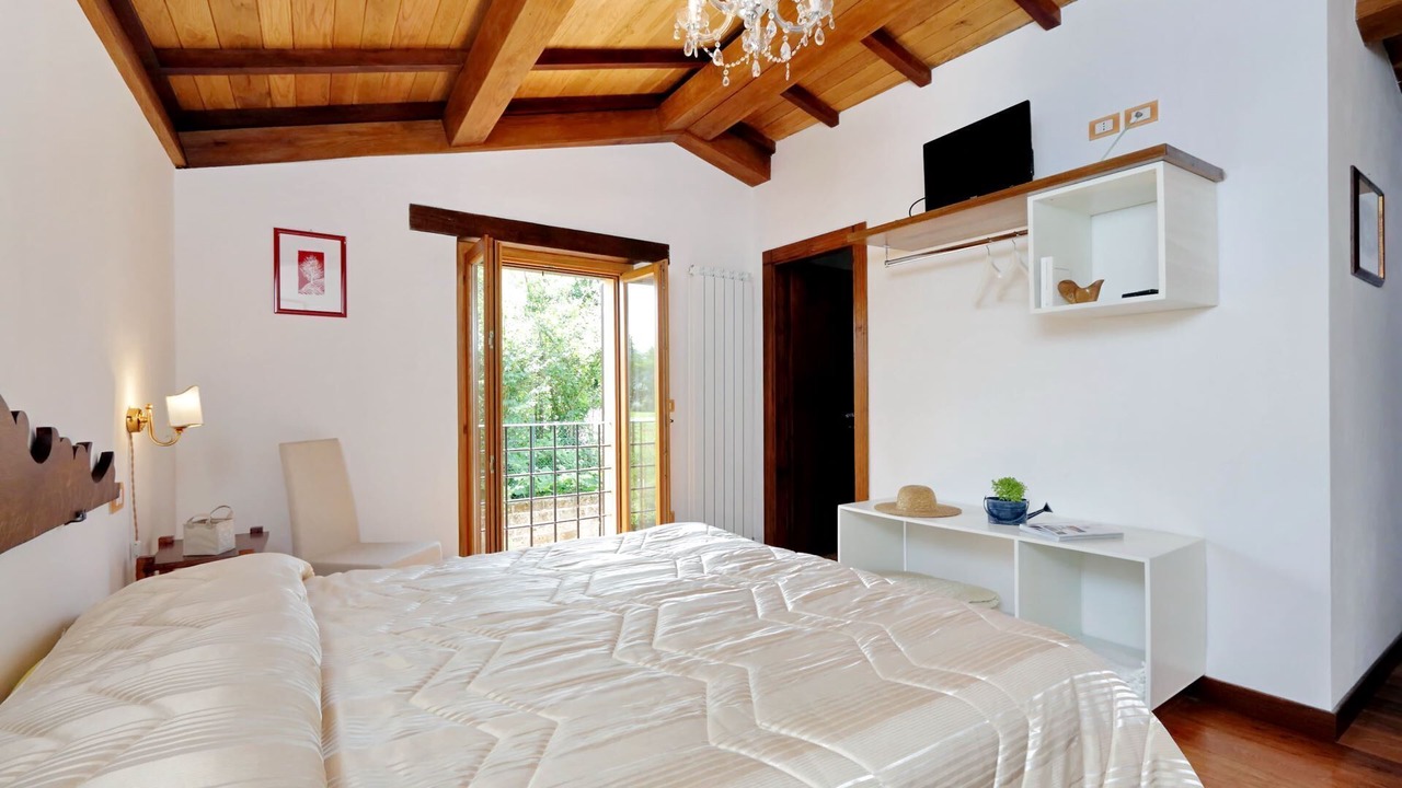 Photo of Bedroom in Pievebovigliana