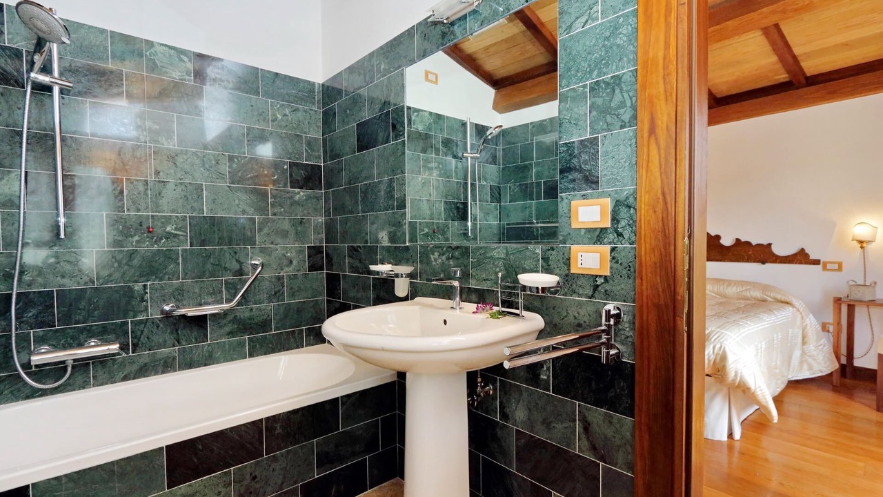 Photo of Bathroom in Pievebovigliana