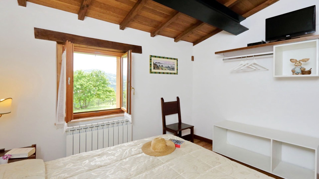 Photo of Bedroom in Pievebovigliana
