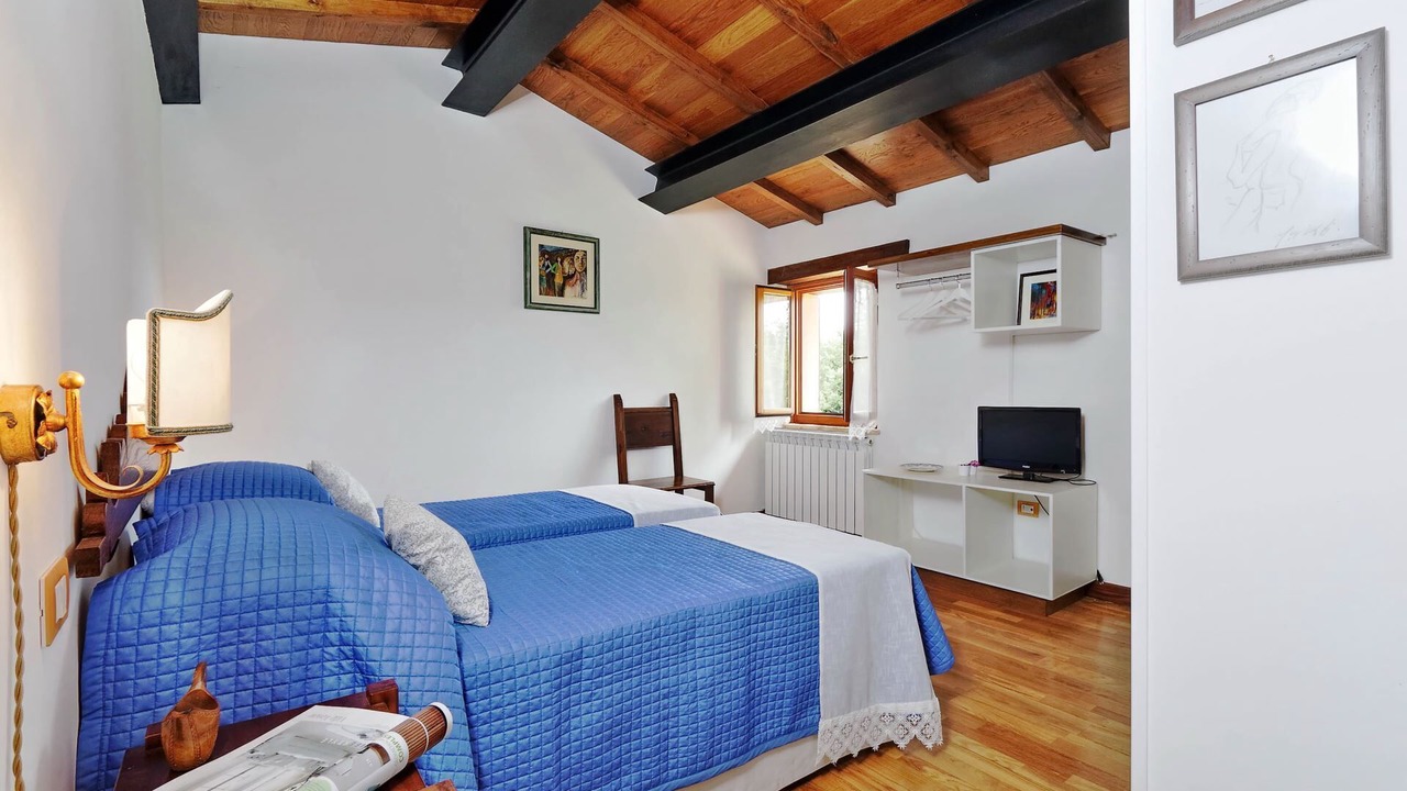 Photo of Bedroom in Pievebovigliana