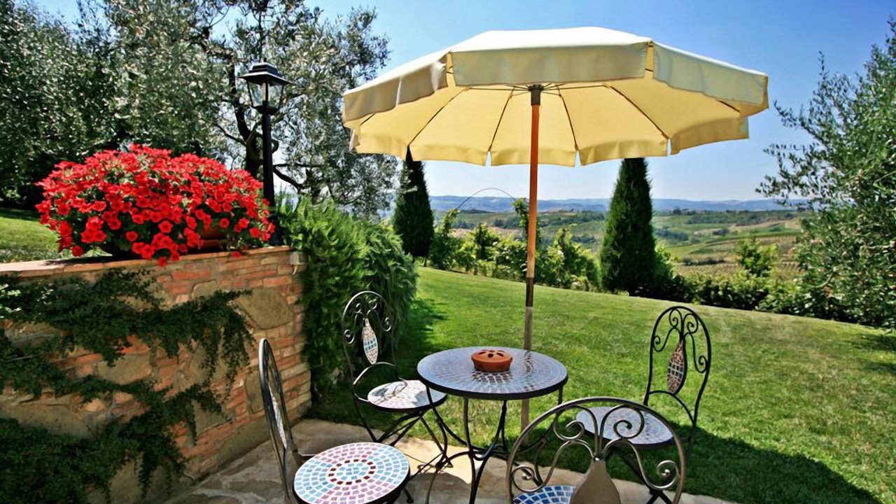 Photo of Outdoor in San Gimignano City Centre