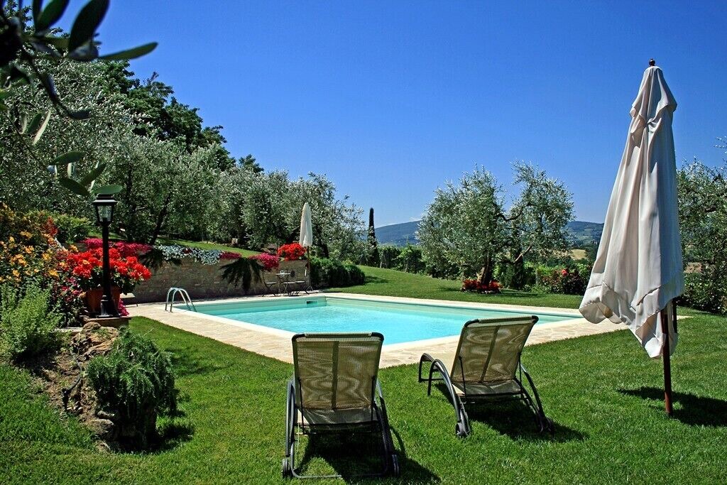 Photo of Outdoor in San Gimignano City Centre