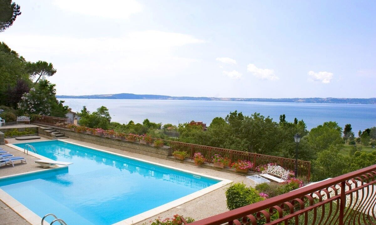 Photo of Patio Balcony in Lake Bracciano