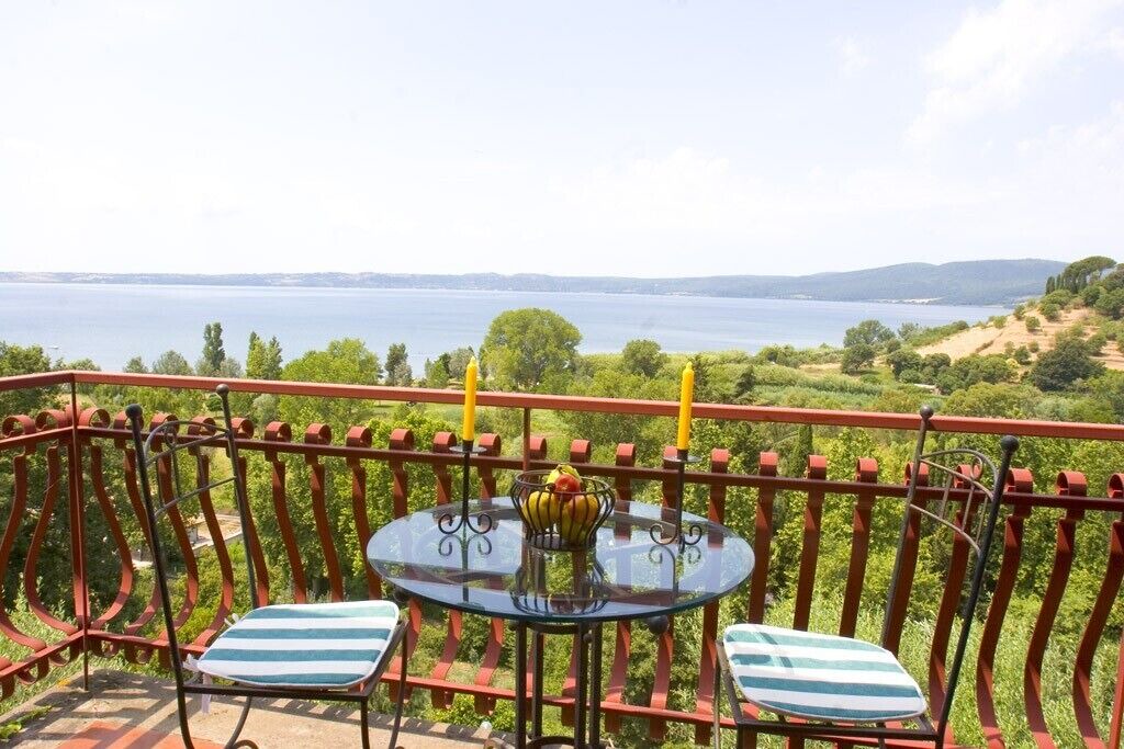 Photo of Patio Balcony in Lake Bracciano