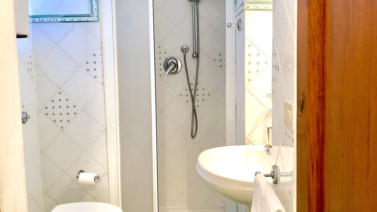 Photo of Bathroom in Ville di Corsano