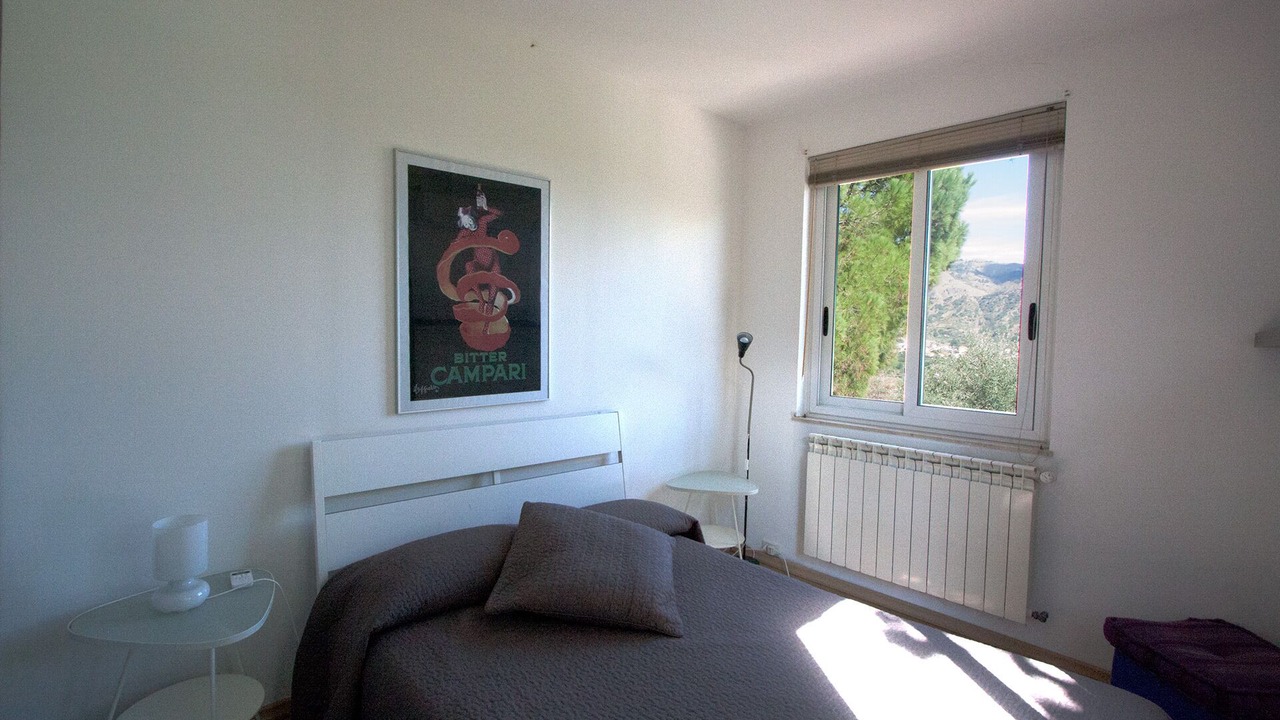 Photo of Bedroom in Mitogio