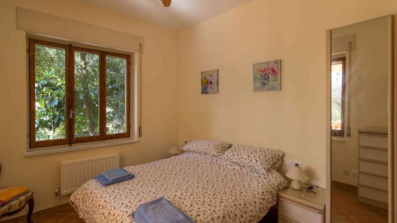 Photo of Bedroom in Torino di Sangro