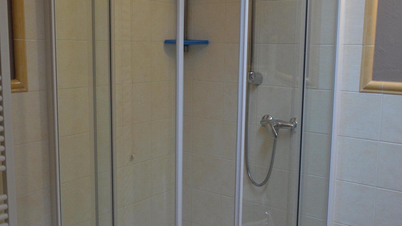 Photo of Bathroom in Roe Volciano