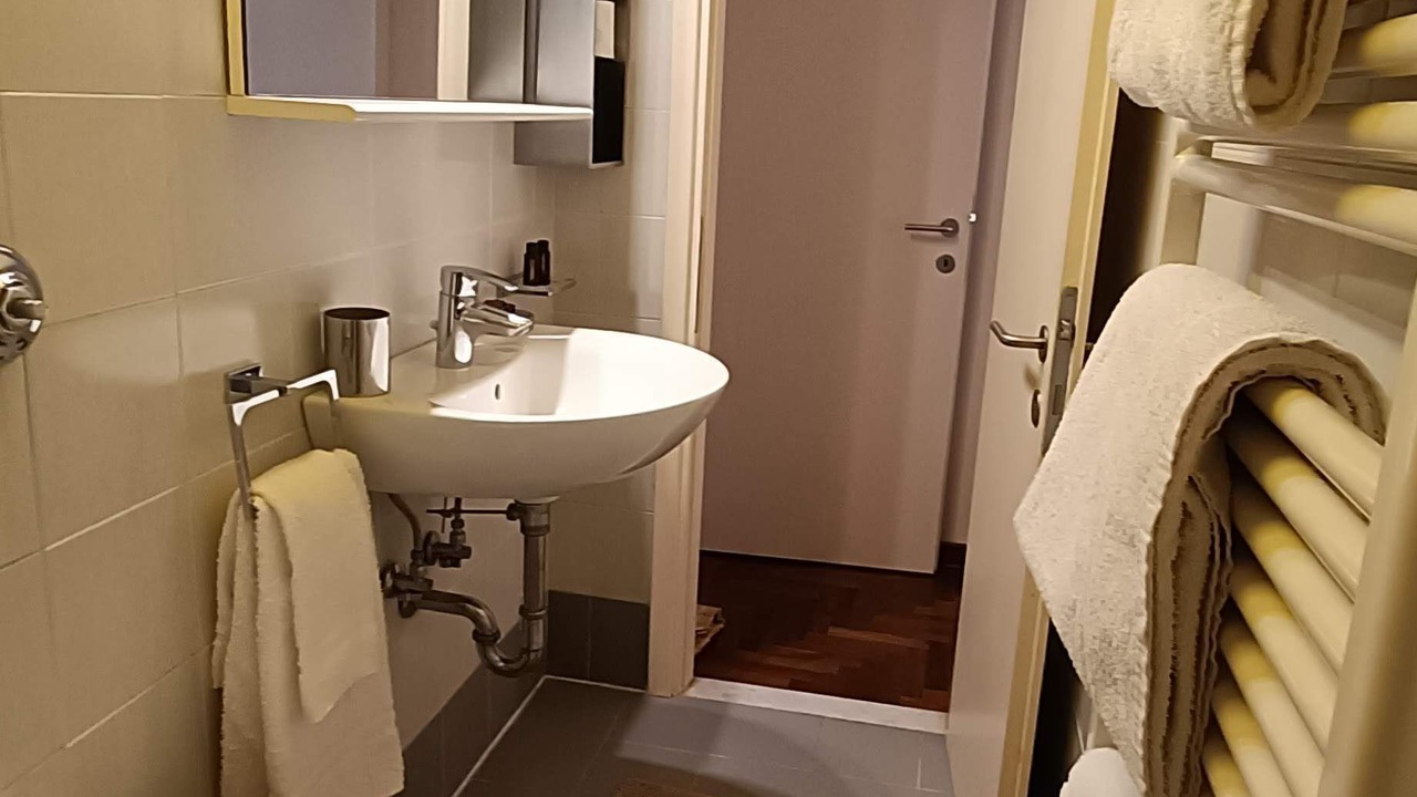 Photo of Bathroom in Dorsoduro