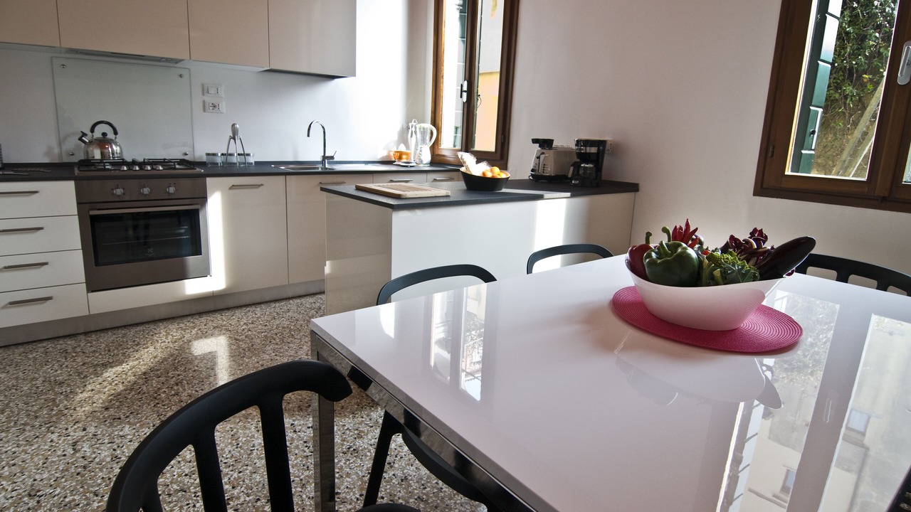 Photo of Kitchen in Dorsoduro