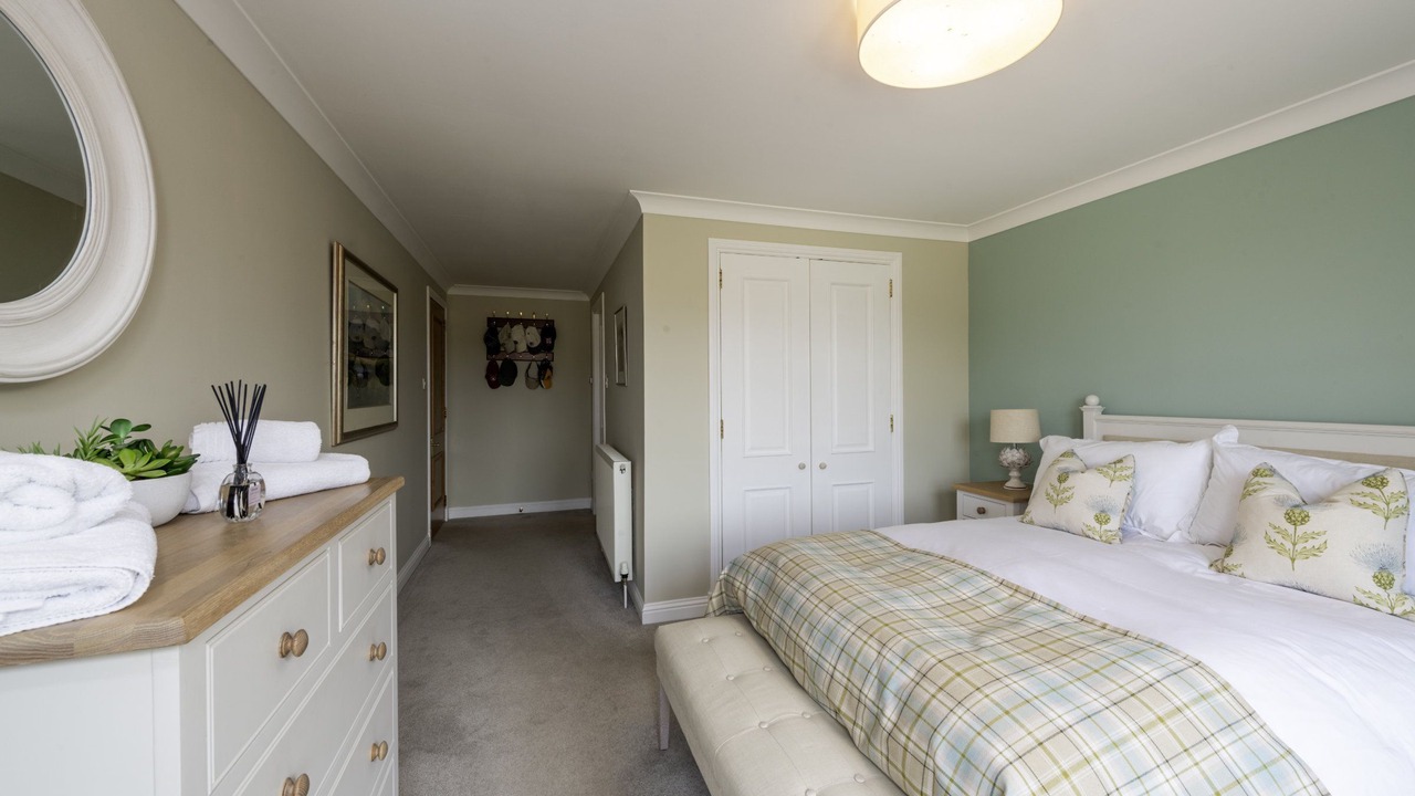 Photo of Bedroom in Leven