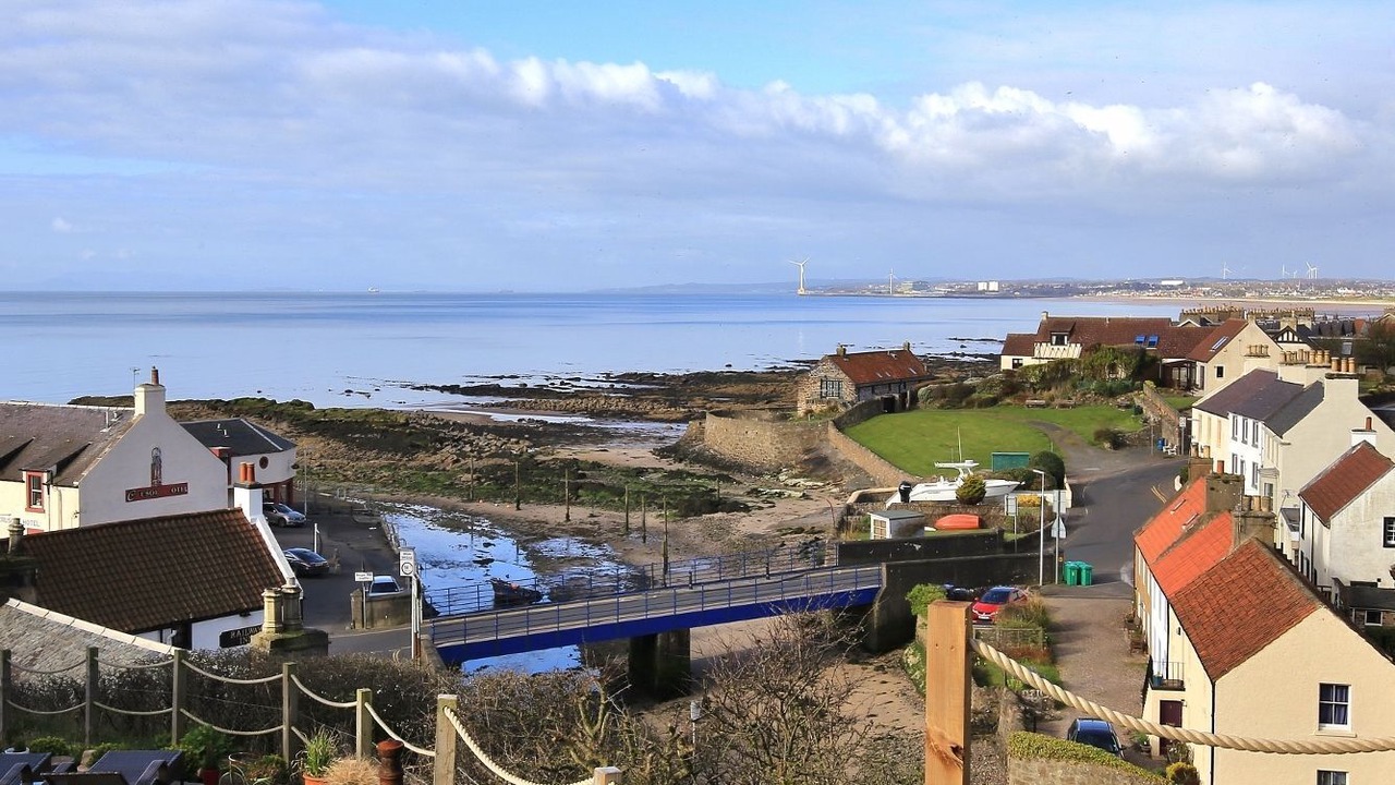 Photo of Others in Lower Largo