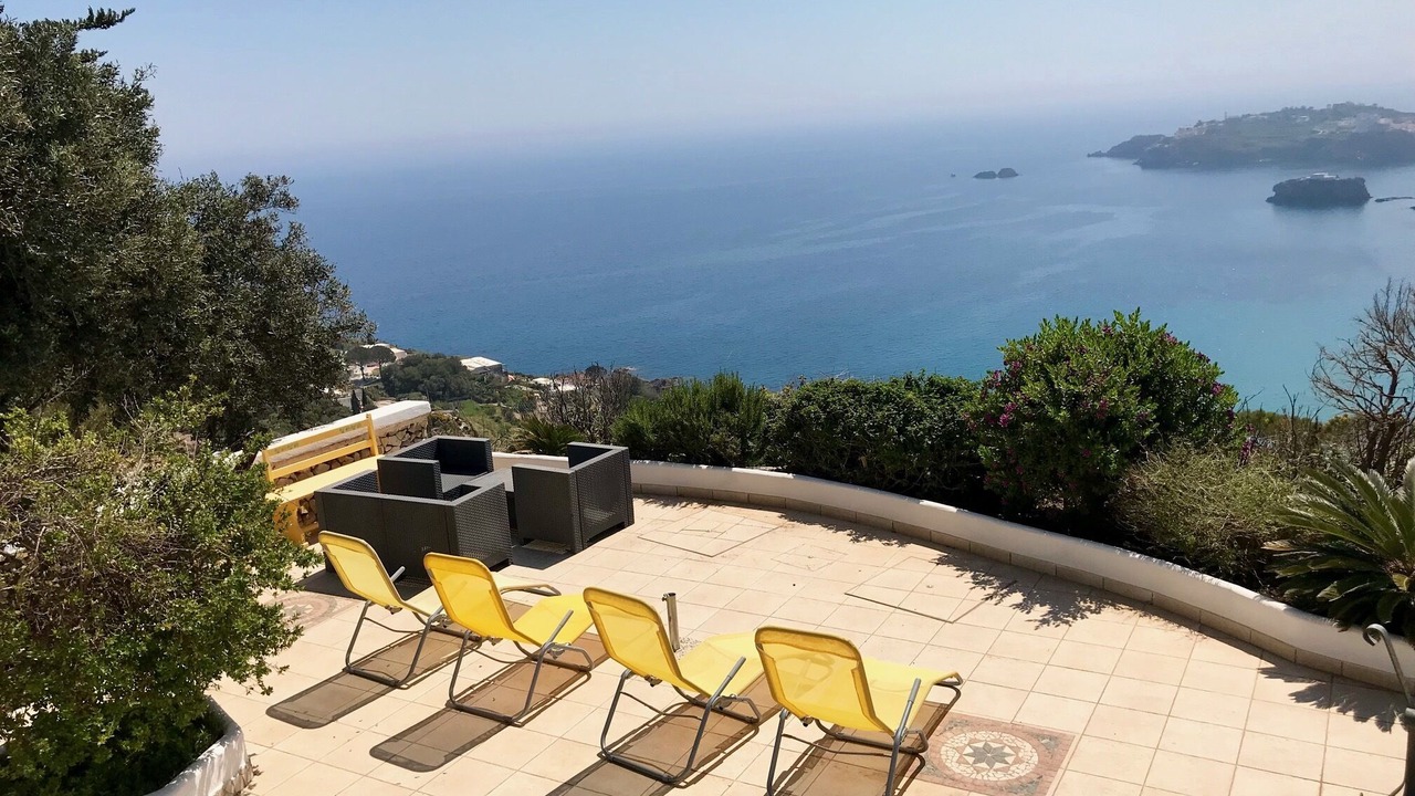 Photo of Patio Balcony in Ponza