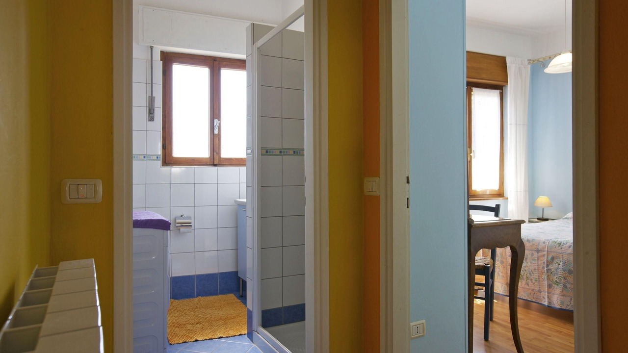 Photo of Bedroom in Cannobio