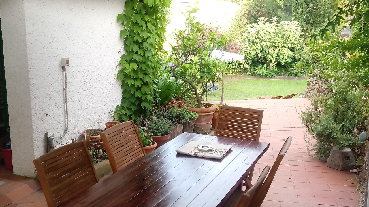 Photo of Outdoor in Cerri