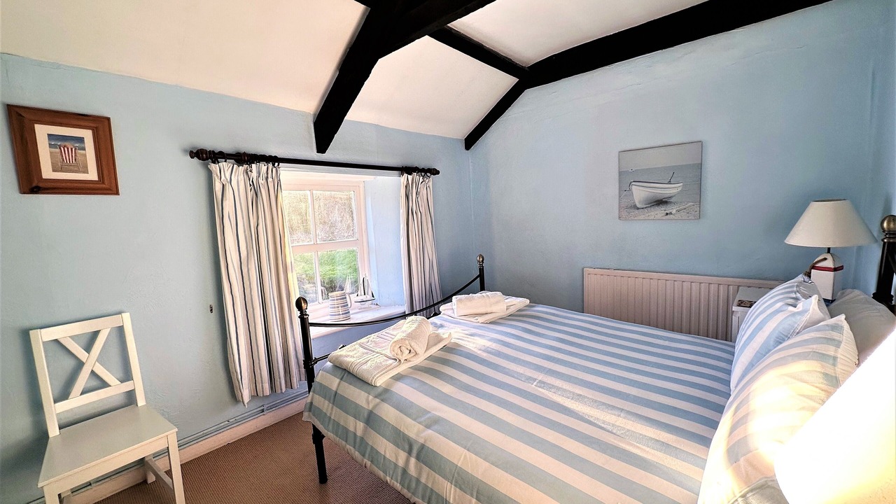 Photo of Bedroom in Fowey