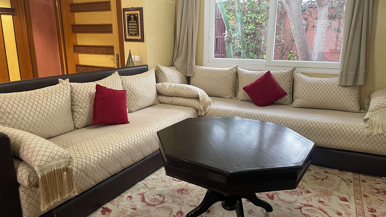 Photo of Livingroom in Cite Charaf