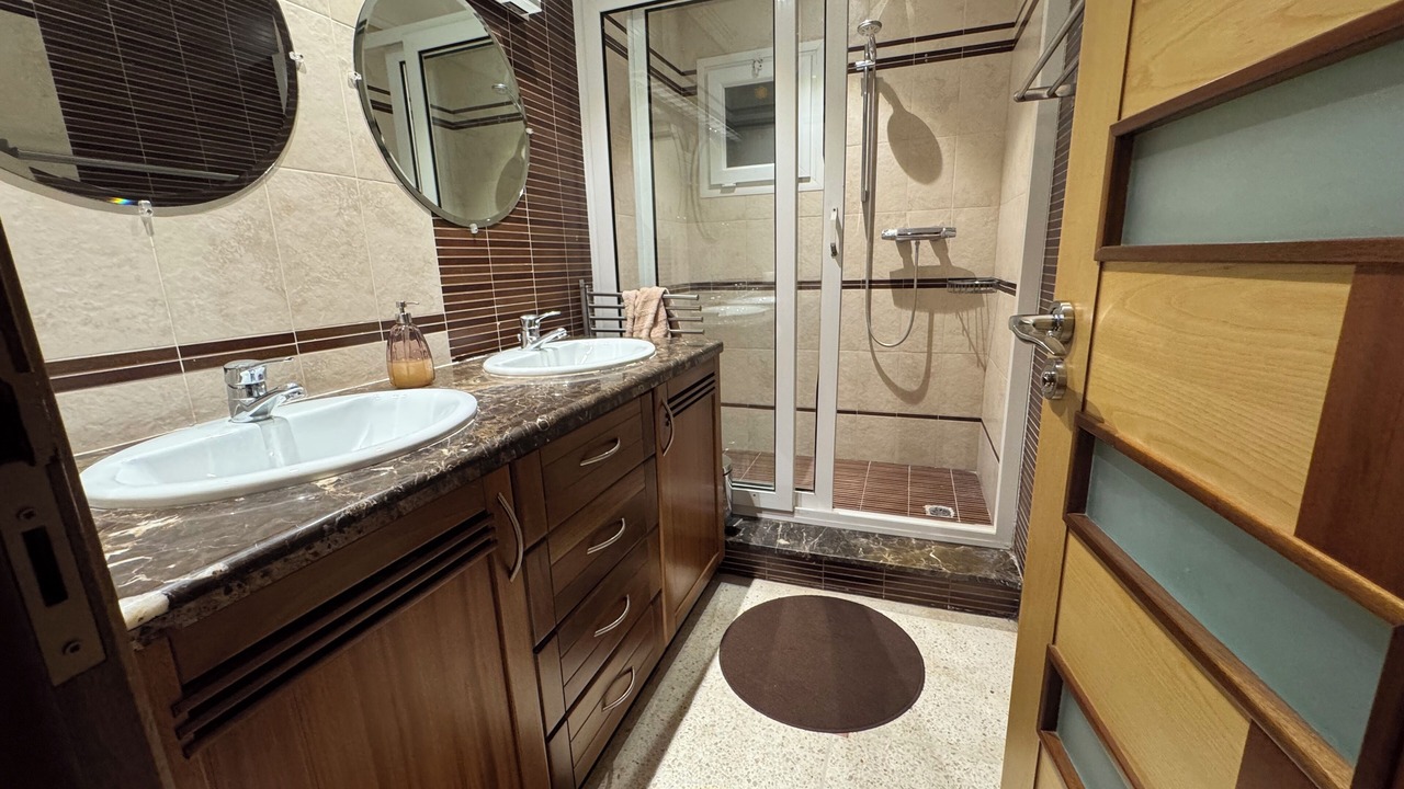 Photo of Bathroom in Cite Charaf